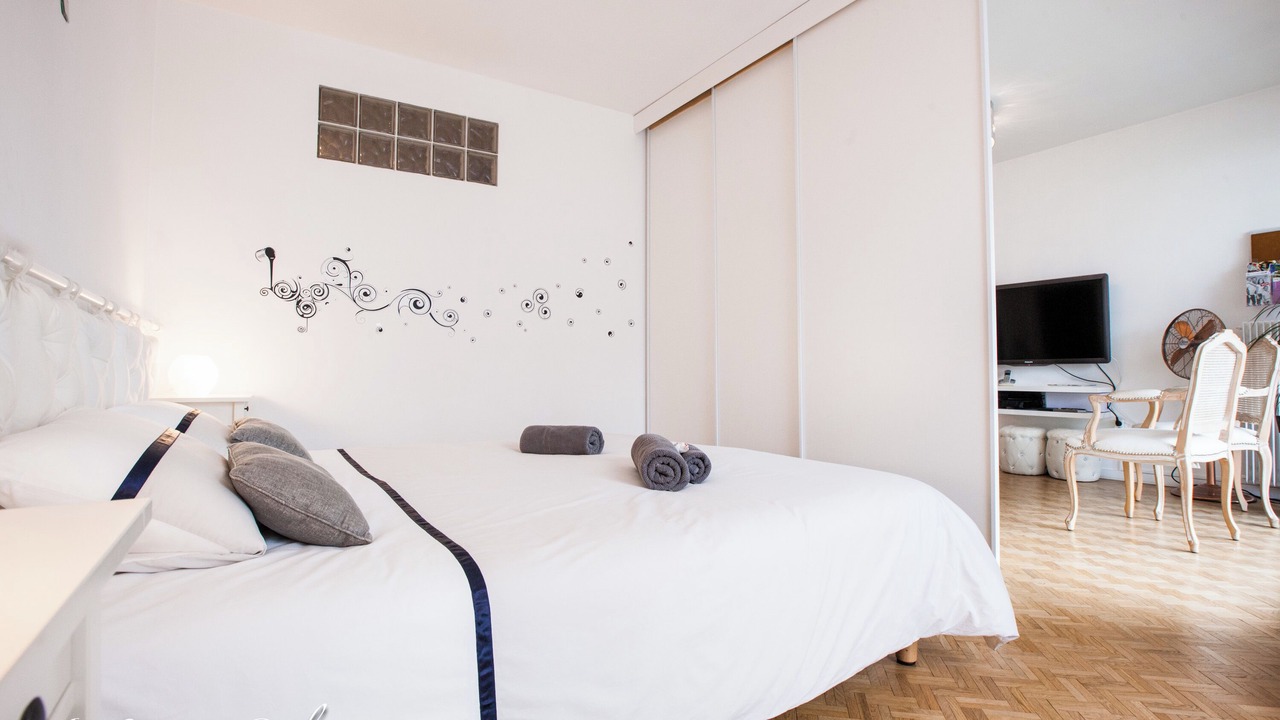 Photo of Bedroom in Moliere Vauban