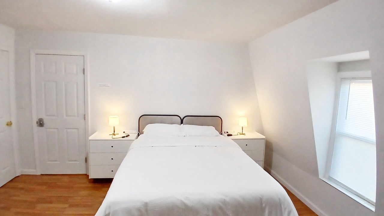 Photo of Bedroom in New London