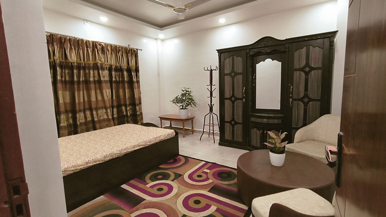 Photo of Bedroom in Bharatpur