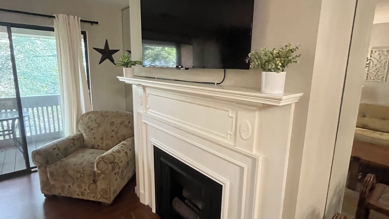 Photo of Livingroom in St. Louis