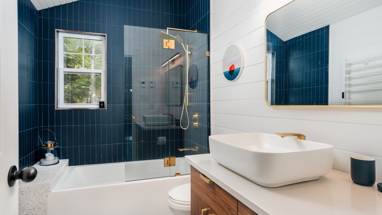 Photo of Bathroom in Potton