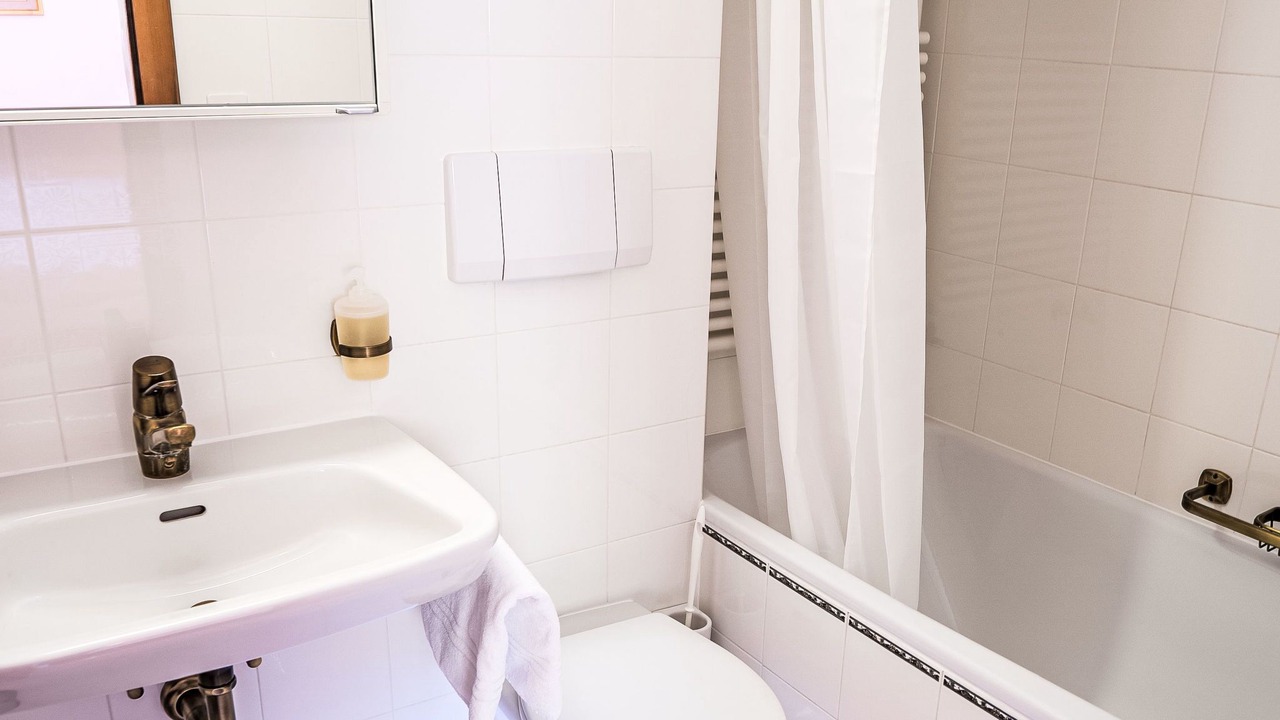 Photo of Bathroom in Champfer