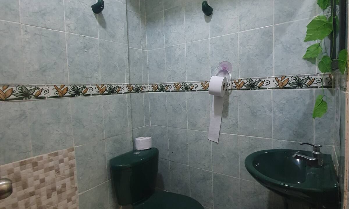 Photo of Bathroom in Manga