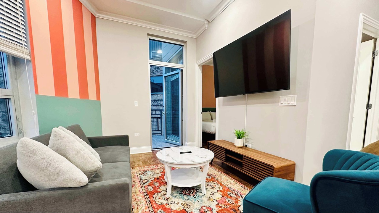 Photo of Livingroom in River West