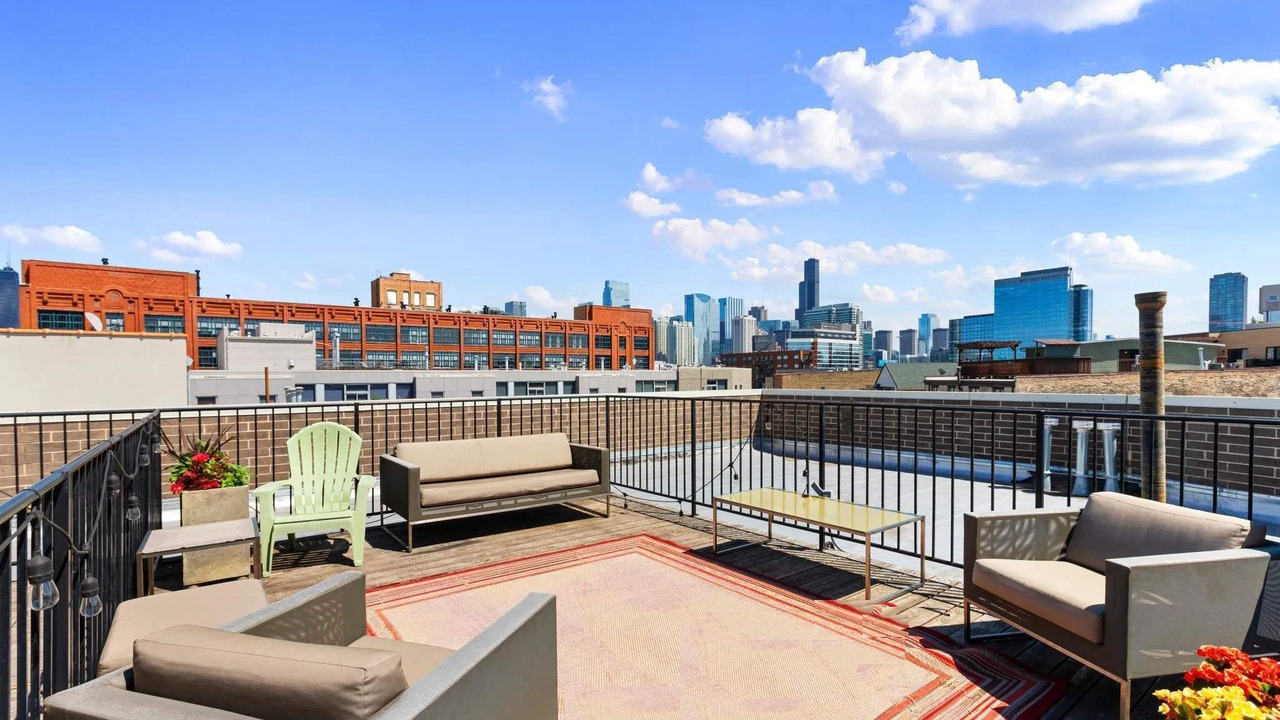 Photo of Patio Balcony in River West