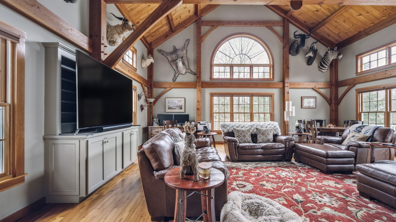 Photo of Livingroom in West Hartford