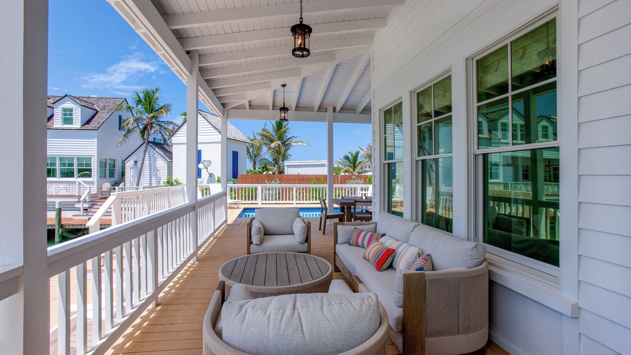 Photo of Patio Balcony in Lubbers Quarters Cay