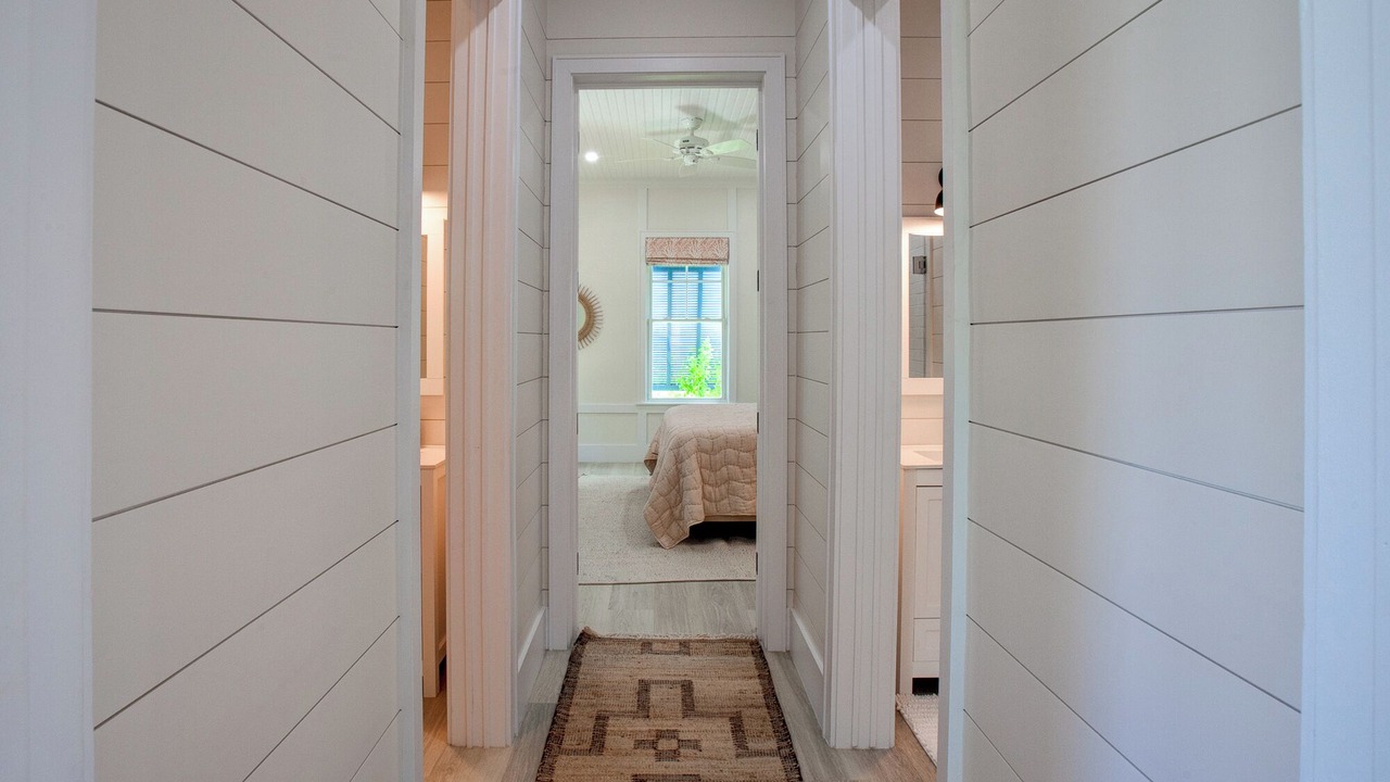 Photo of Bedroom in Lubbers Quarters Cay