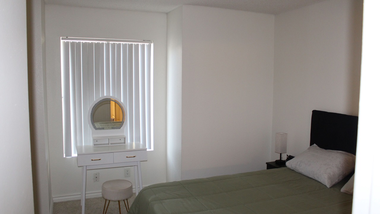 Photo of Bedroom in Verdugo Viejo