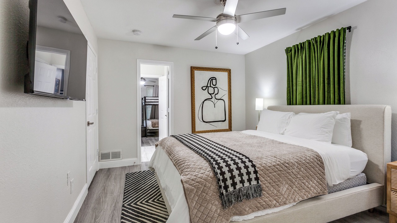 Photo of Bedroom in Rowlett