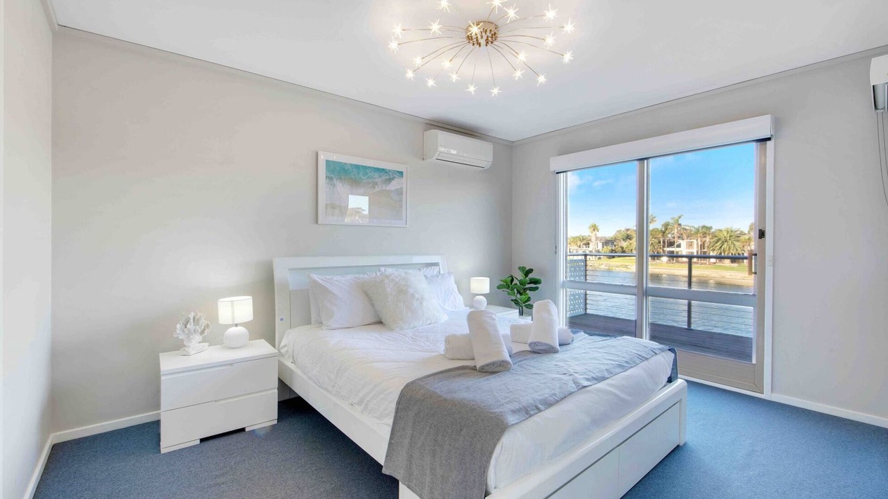 Photo of Bedroom in Patterson Lakes