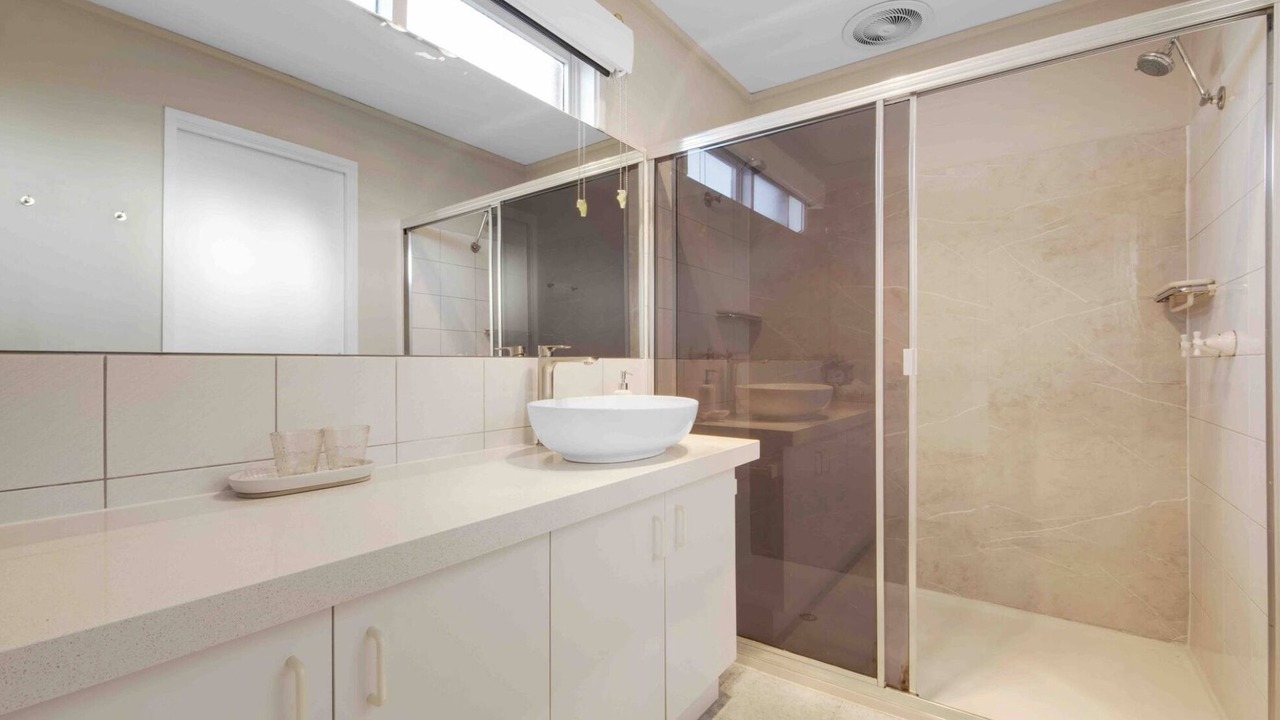 Photo of Bathroom in Patterson Lakes