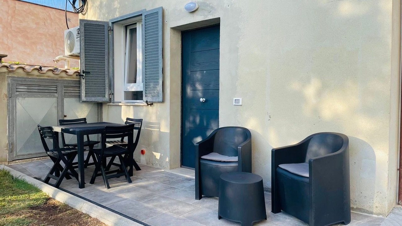 Photo of Outdoor in Focene