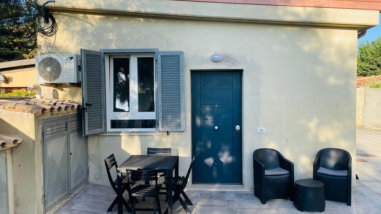 Photo of Outdoor in Focene