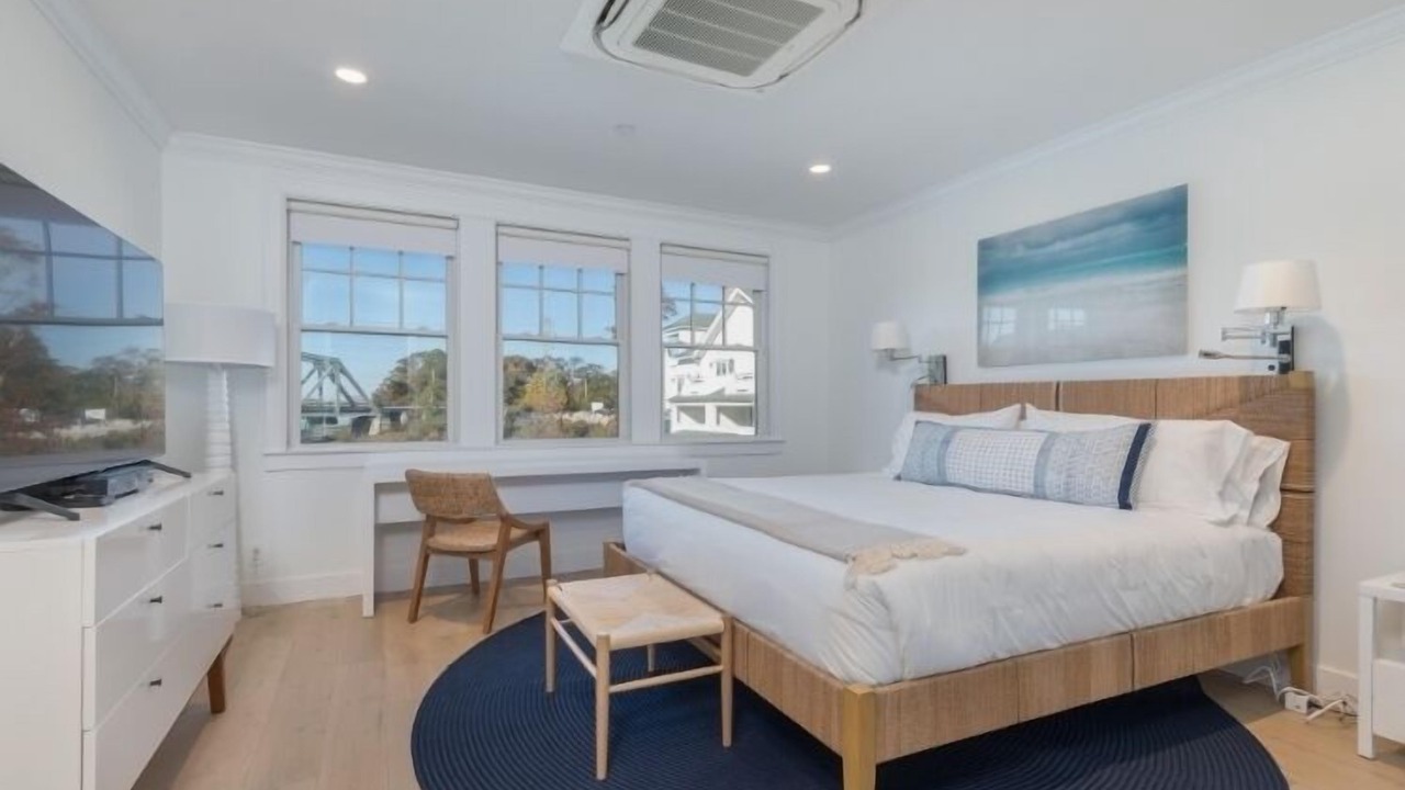 Photo of Bedroom in Hampton Bays