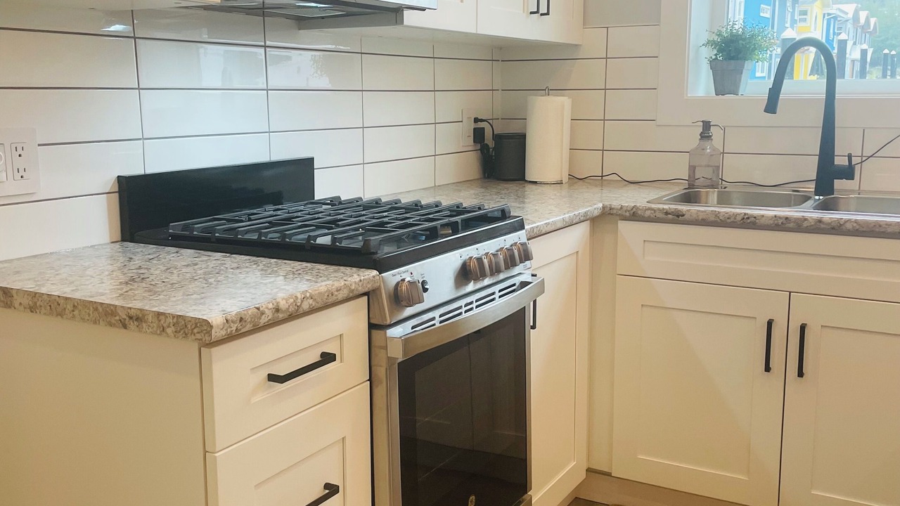 Photo of Kitchen in Lower Lonsdale