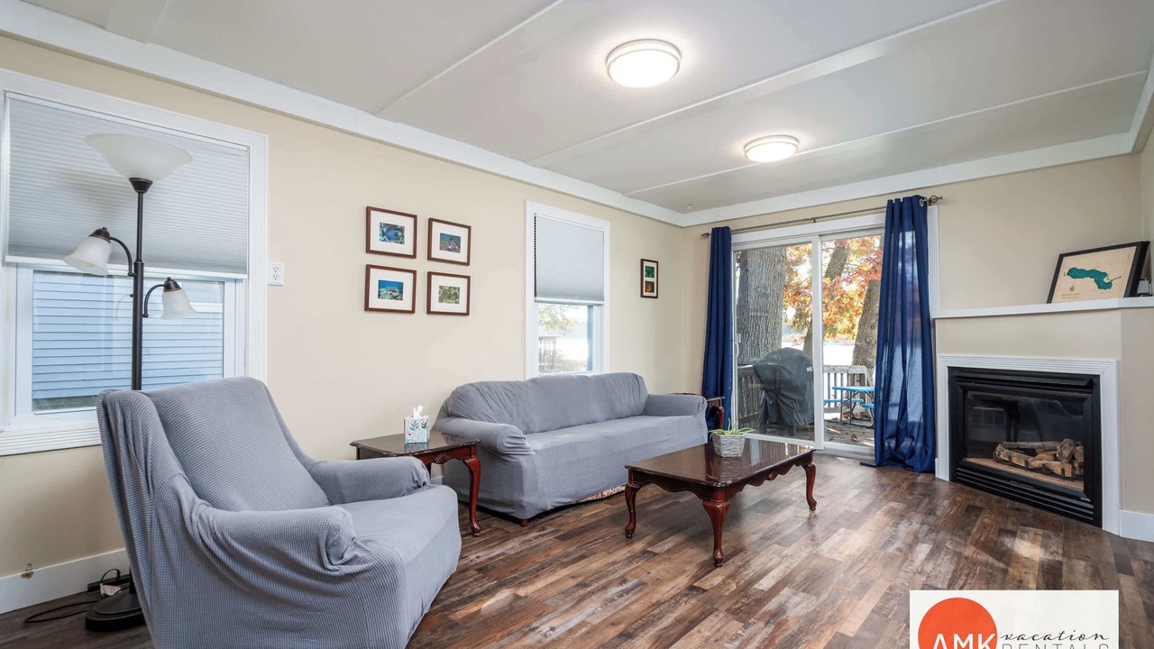 Photo of Livingroom in Belding