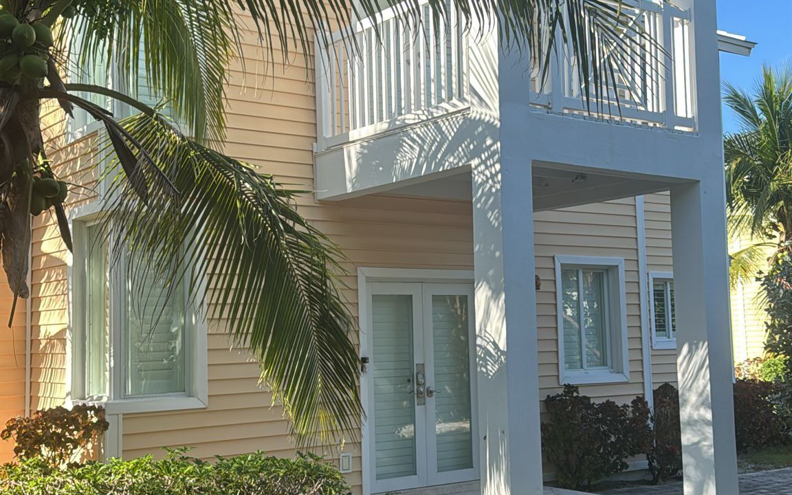Photo of Outdoor in Alice Town
