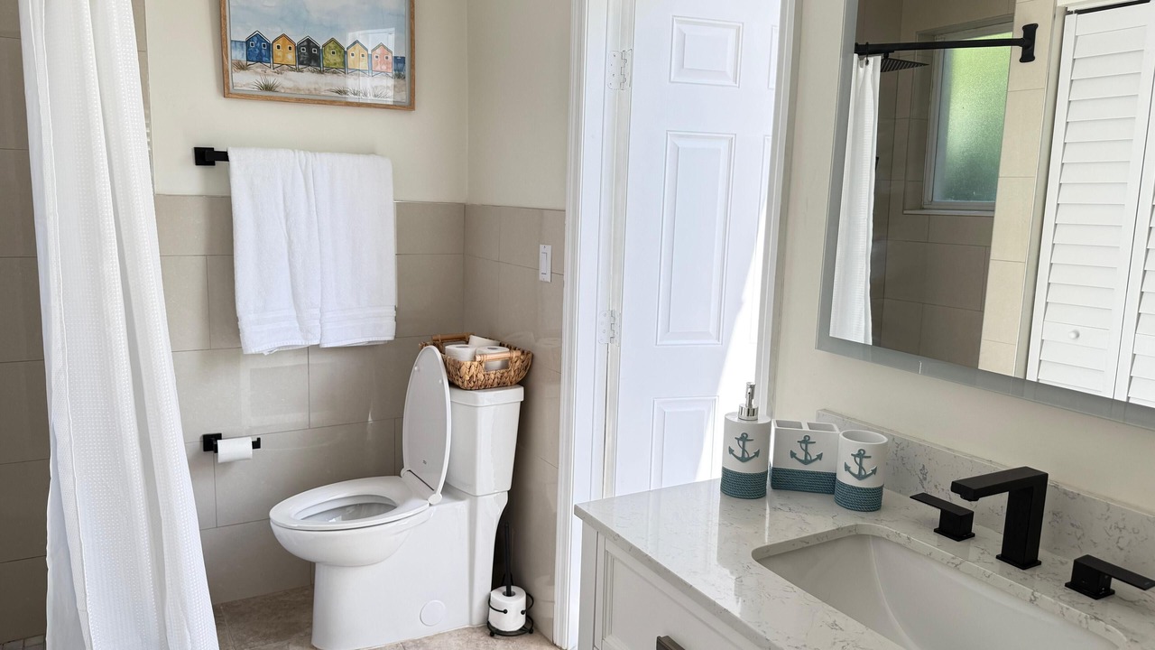 Photo of Bathroom in Alice Town