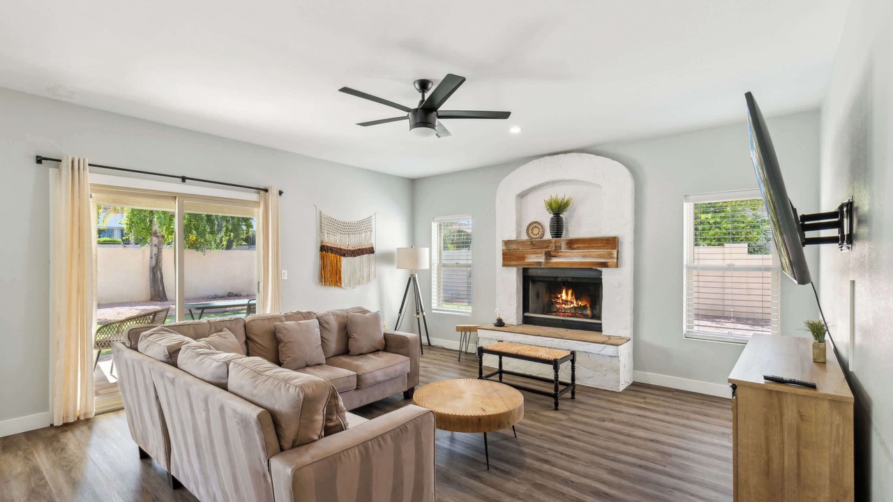 Photo of Livingroom in Red Mountain Ranch