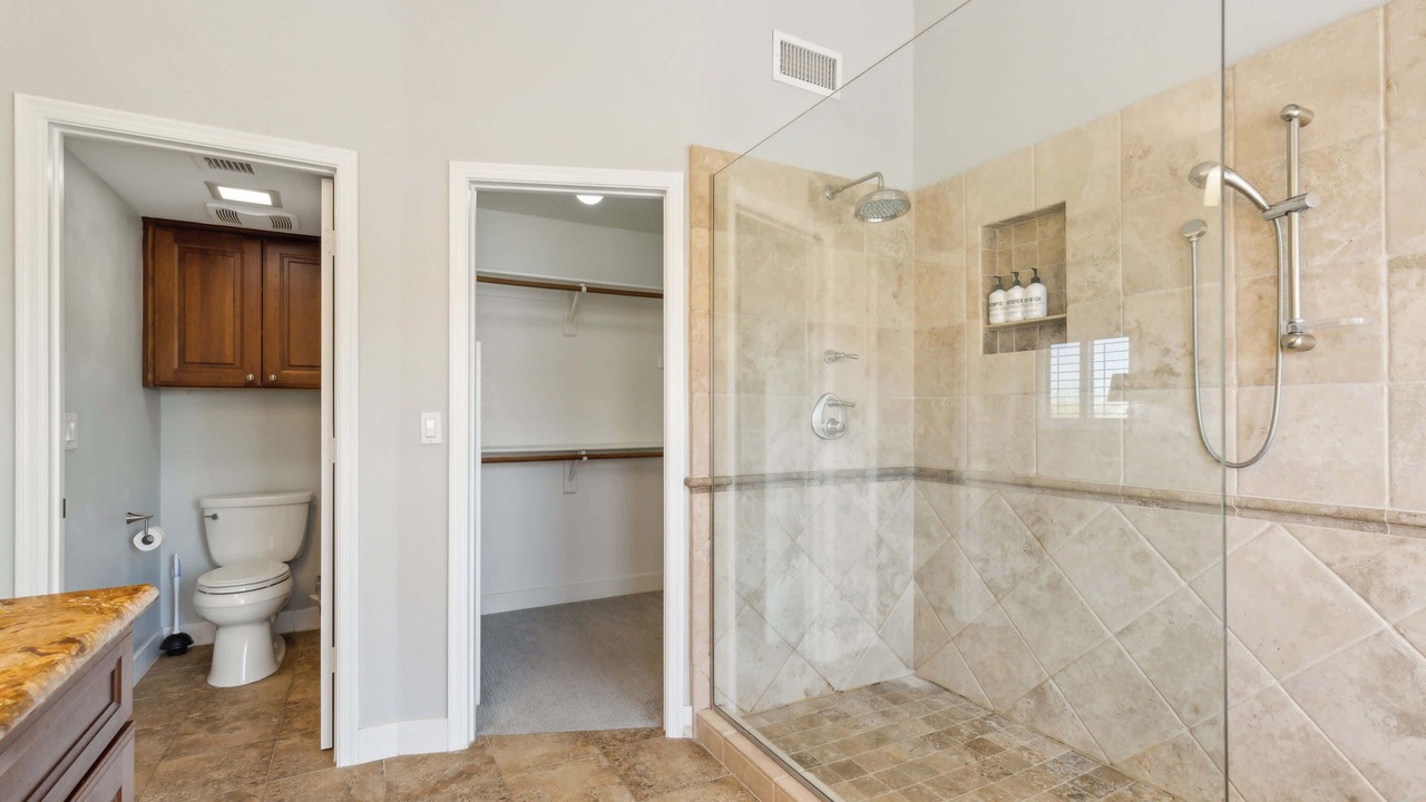 Photo of Bathroom in Red Mountain Ranch