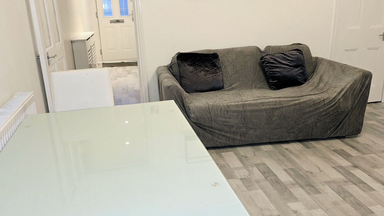 Photo of Livingroom in Oldham