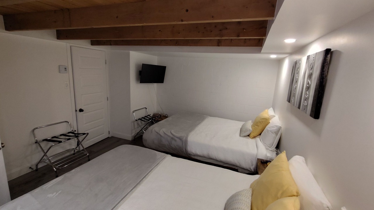 Photo of Bedroom in Saint-Gabriel-de-Valcartier