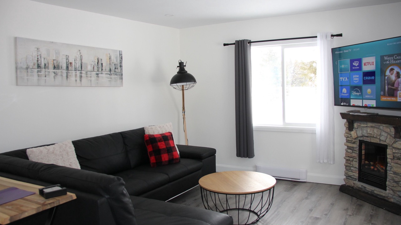 Photo of Livingroom in Saint-Gabriel-de-Valcartier