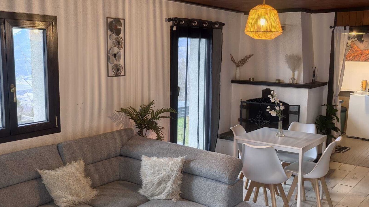 Photo of Livingroom in Monthey