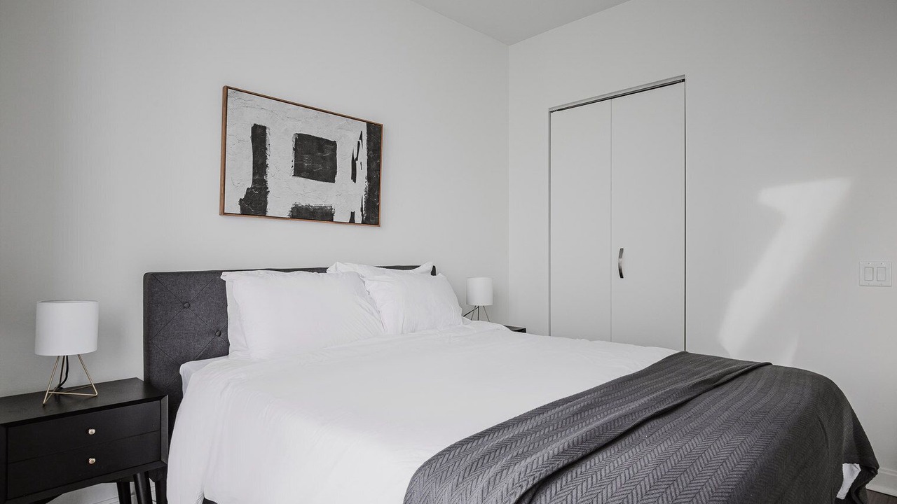 Photo of Bedroom in Streeterville