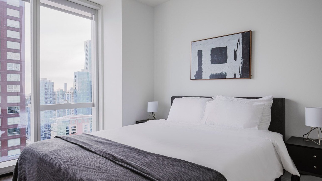 Photo of Bedroom in Streeterville