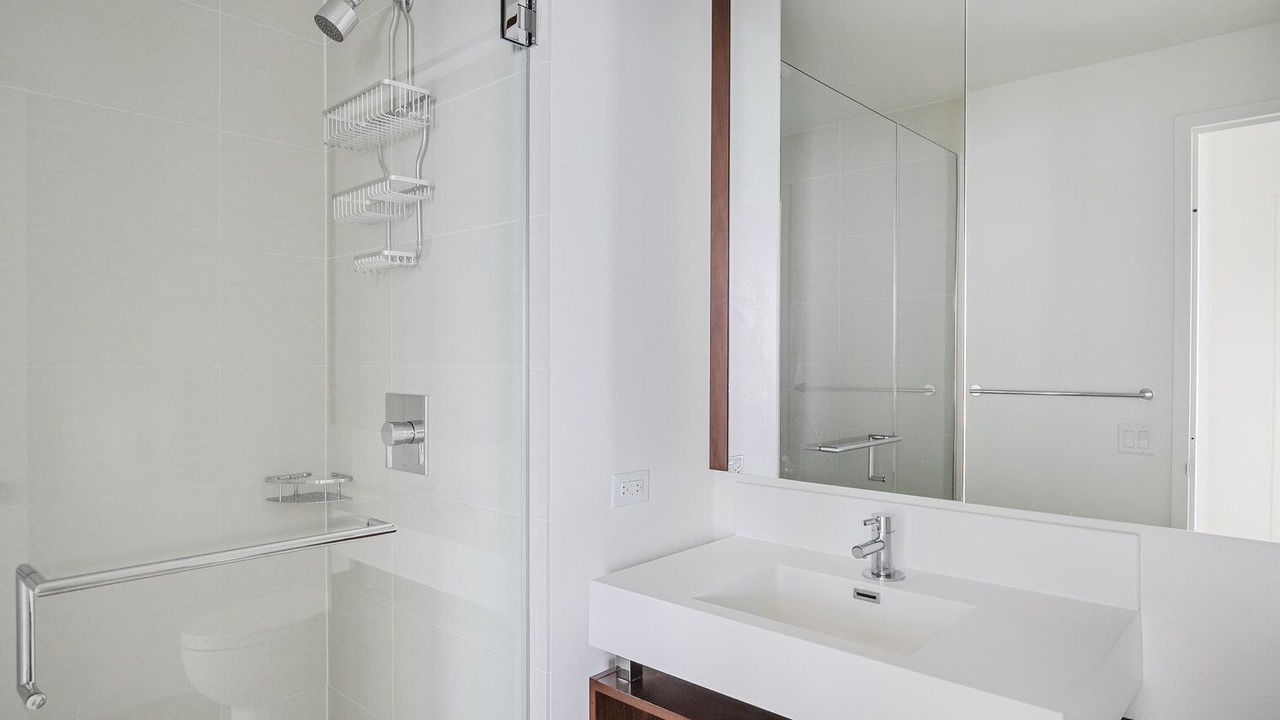 Photo of Bathroom in Streeterville