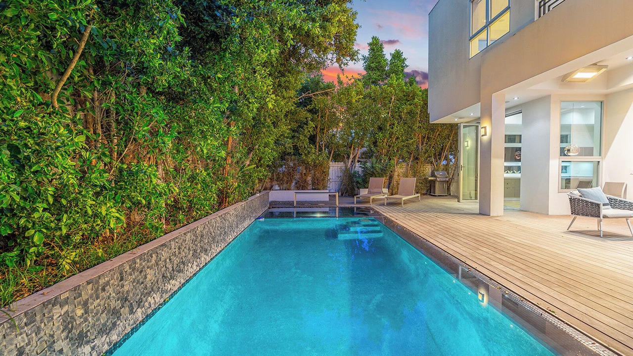 Photo of Outdoor in La Brea