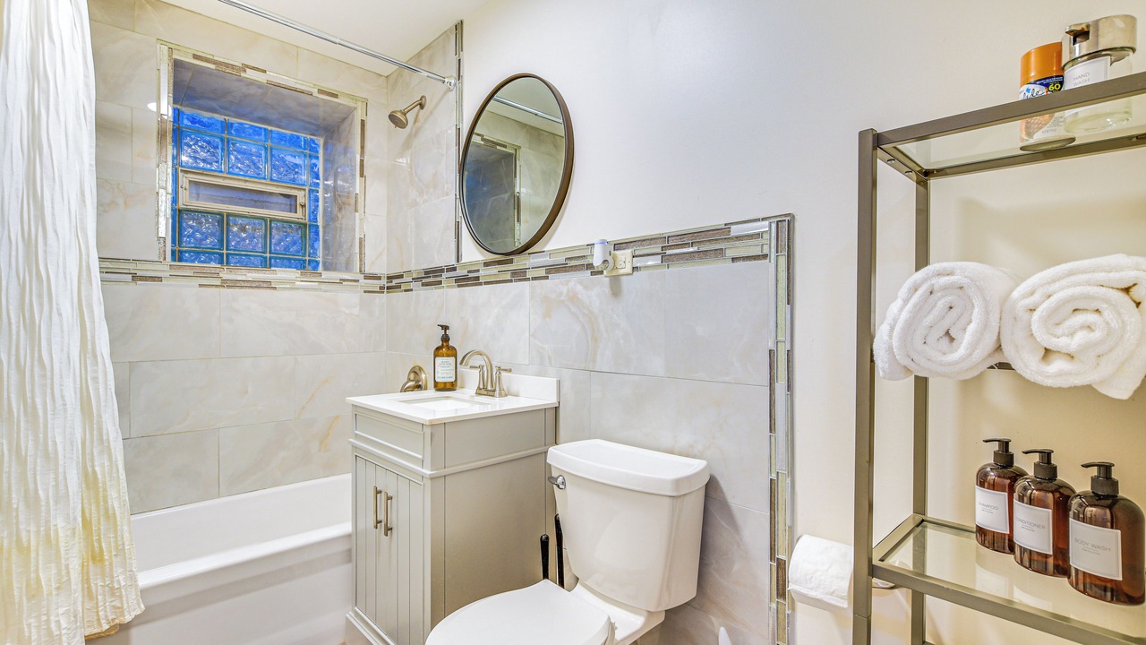 Photo of Bathroom in Grand Boulevard