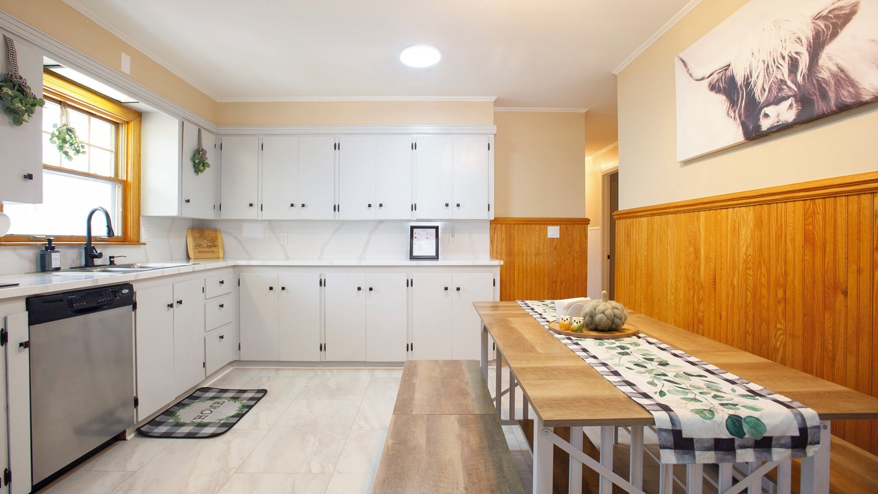 Photo of Kitchen in White Mills