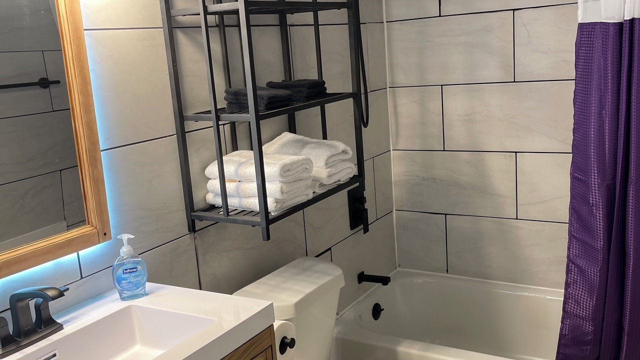 Photo of Bathroom in Broadmoor