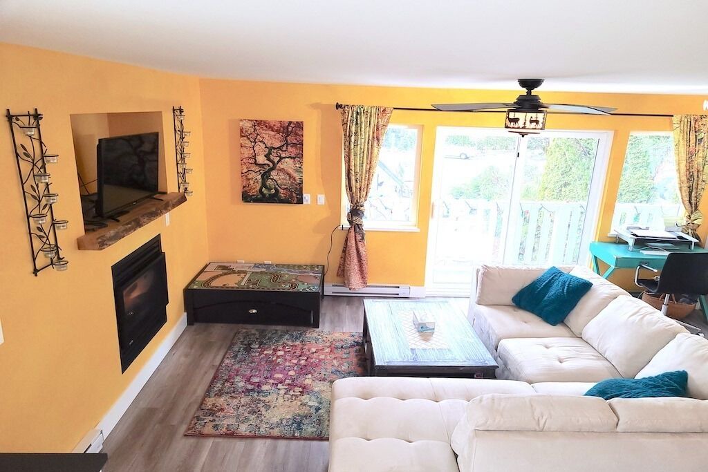 Photo of Livingroom in Brackendale