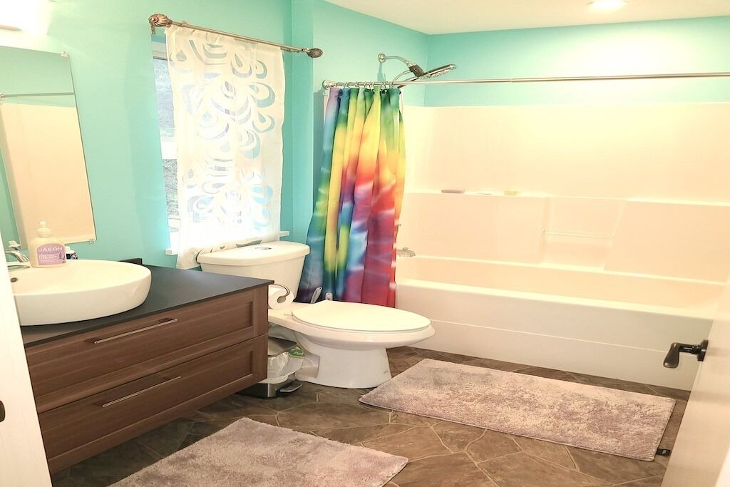Photo of Bathroom in Brackendale