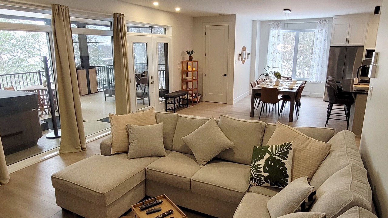 Photo of Livingroom in Orford