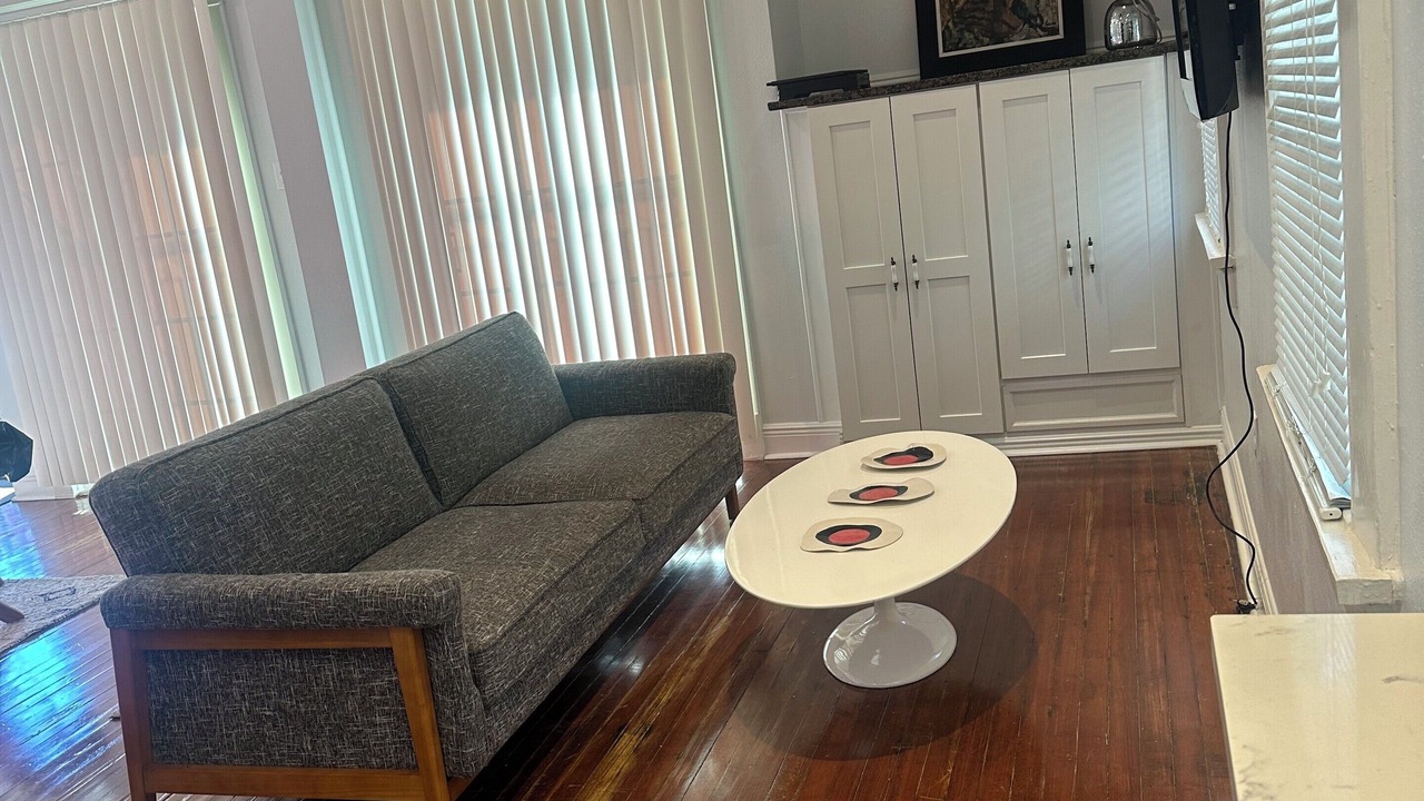 Photo of Livingroom in Broadmoor