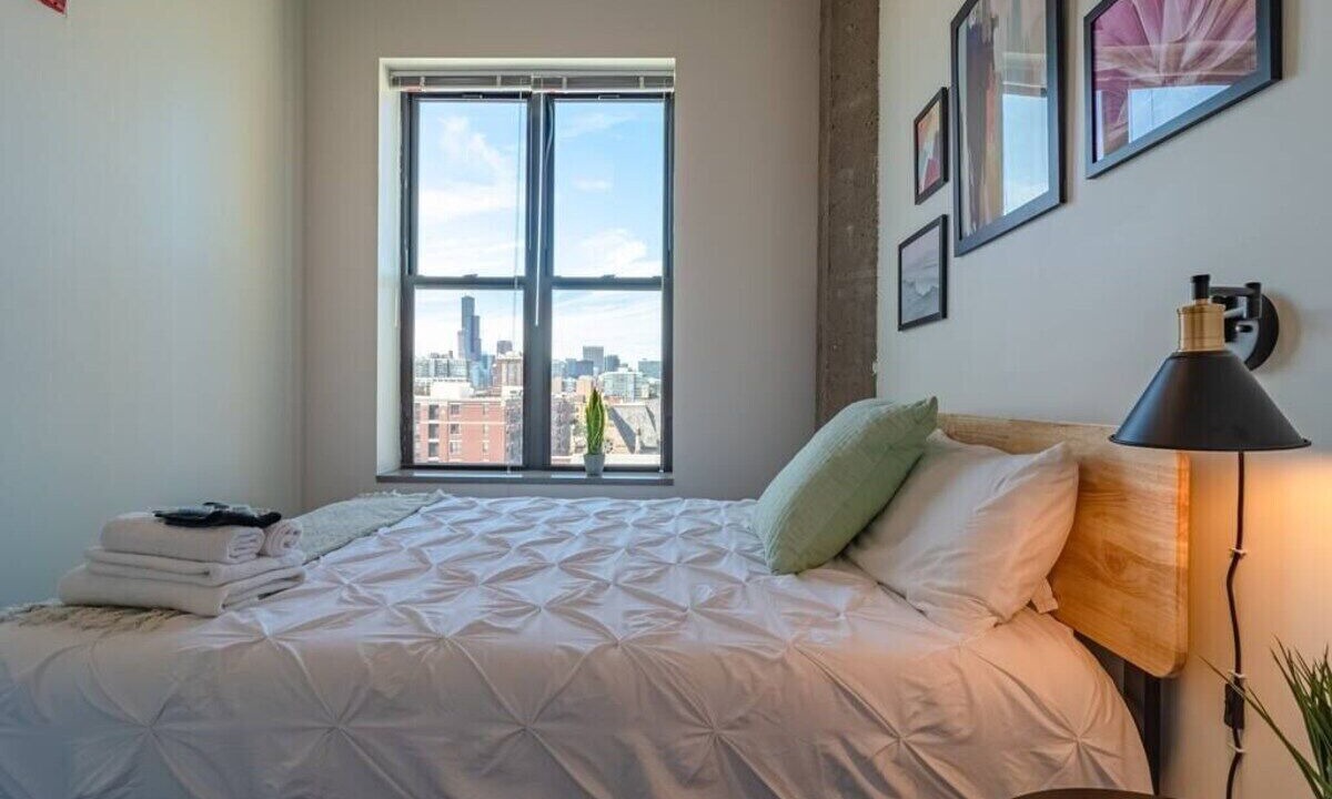 Photo of Bedroom in Near South Side
