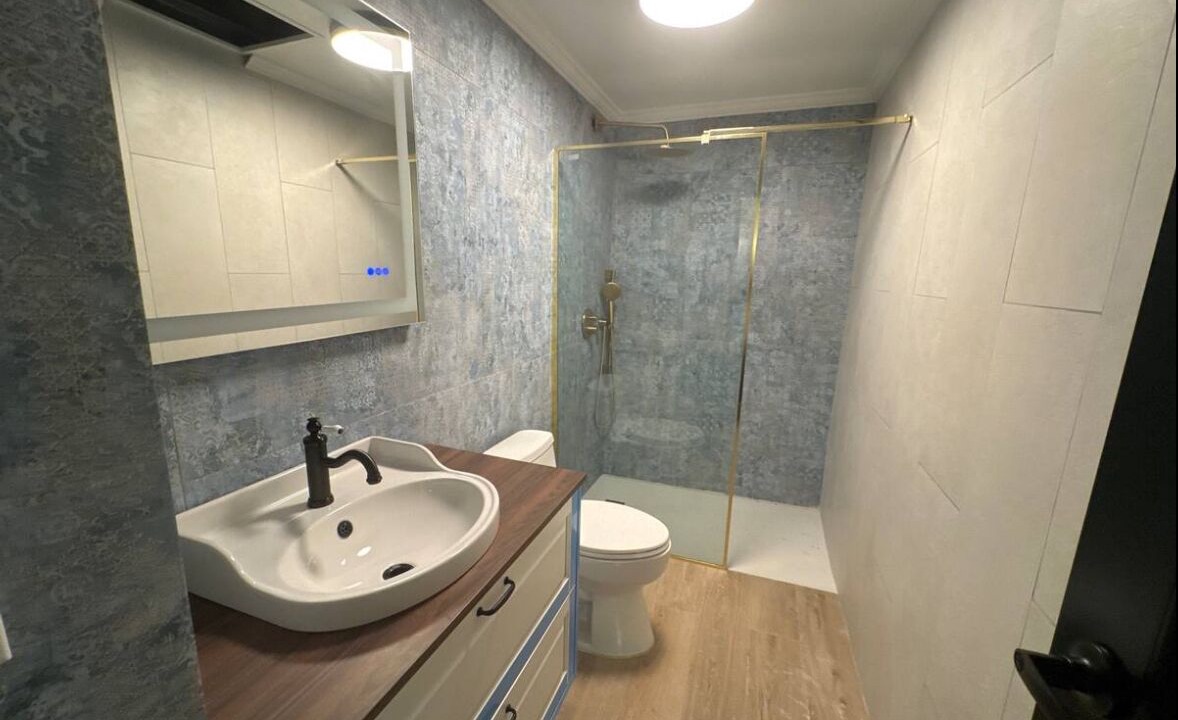 Photo of Bathroom in Mercado