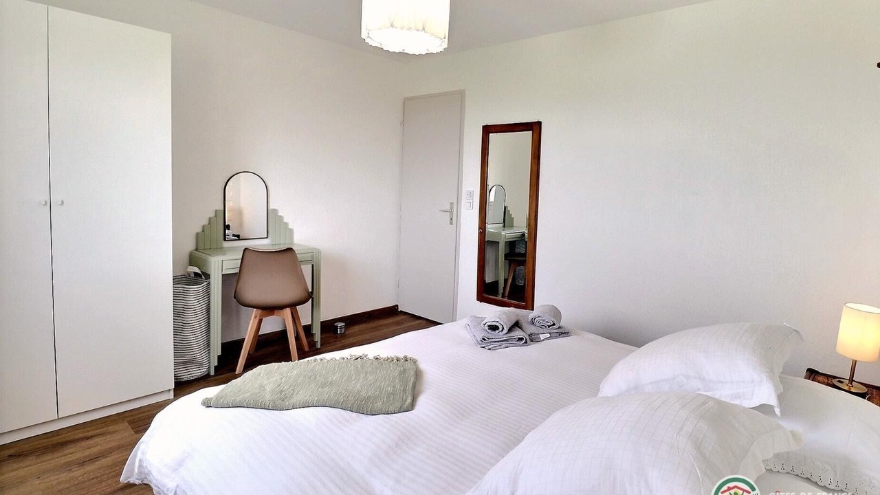 Photo of Bedroom in Lemps