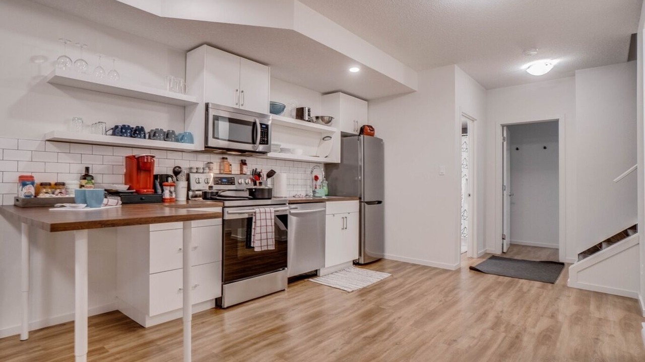 Photo of Kitchen in Jasper Place