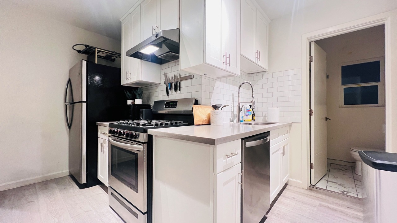 Photo of Kitchen in Little Armenia