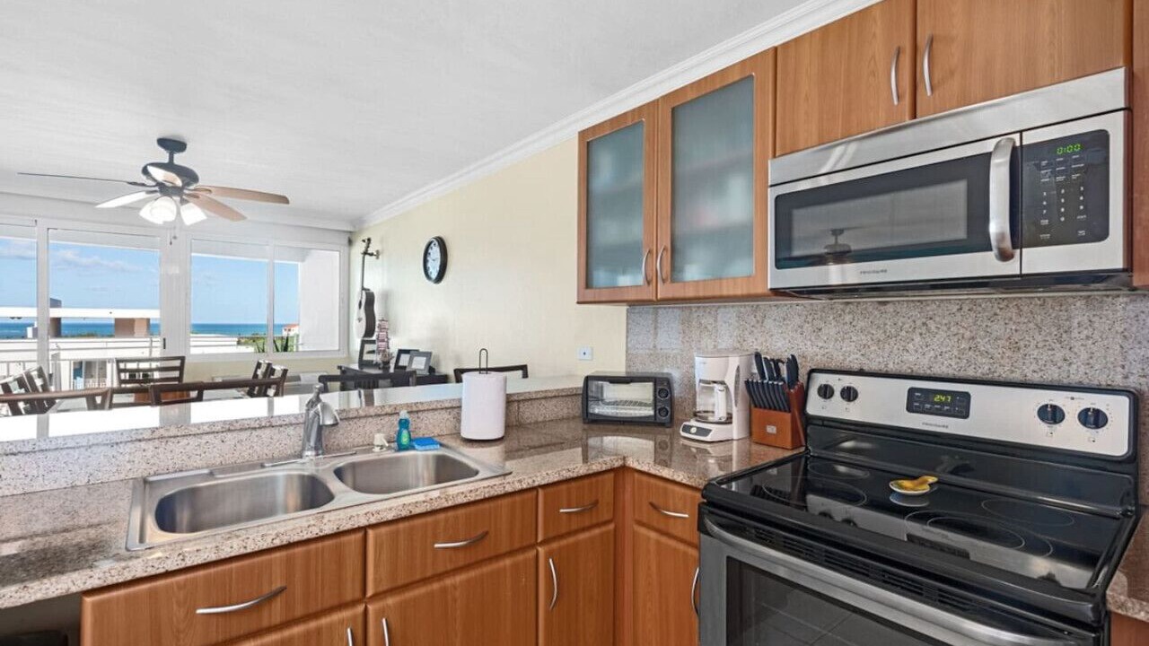 Photo of Kitchen in Mameyes II