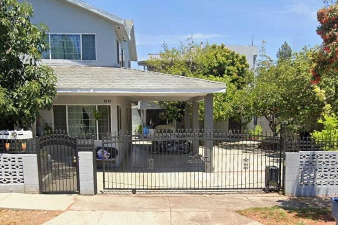Photo of Outdoor in San Fernando