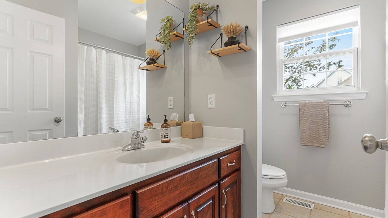 Photo of Bathroom in Collegedale