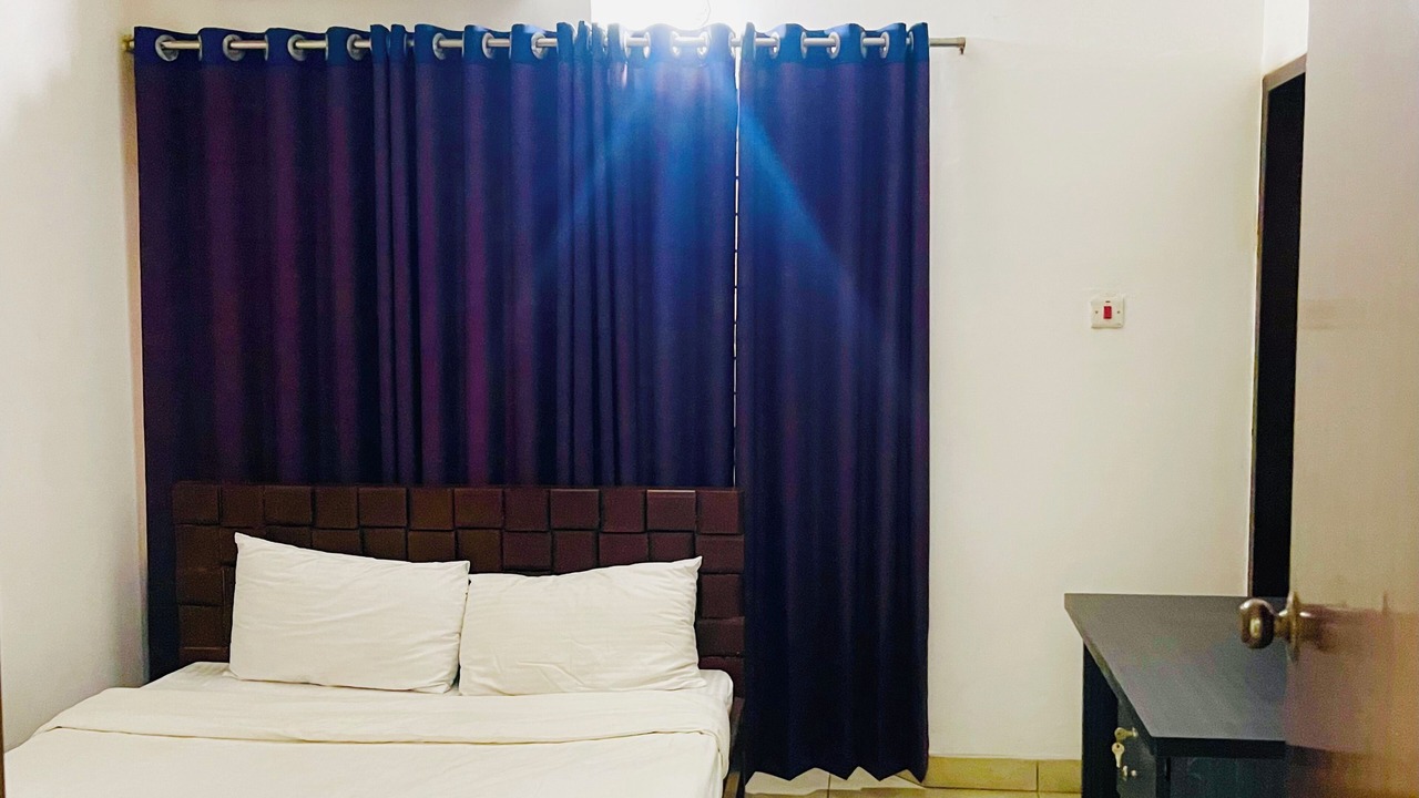 Photo of Bedroom in Dhaka