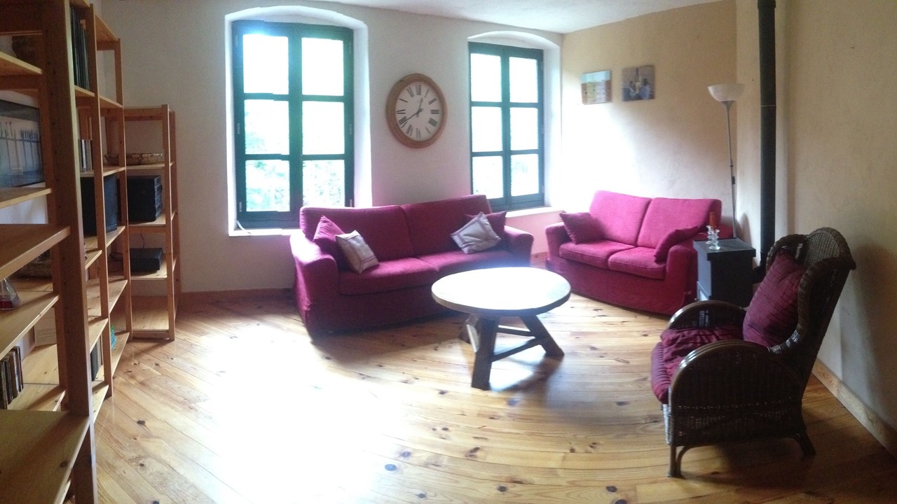 Photo of Livingroom in Saint-Jeure-d'Andaure